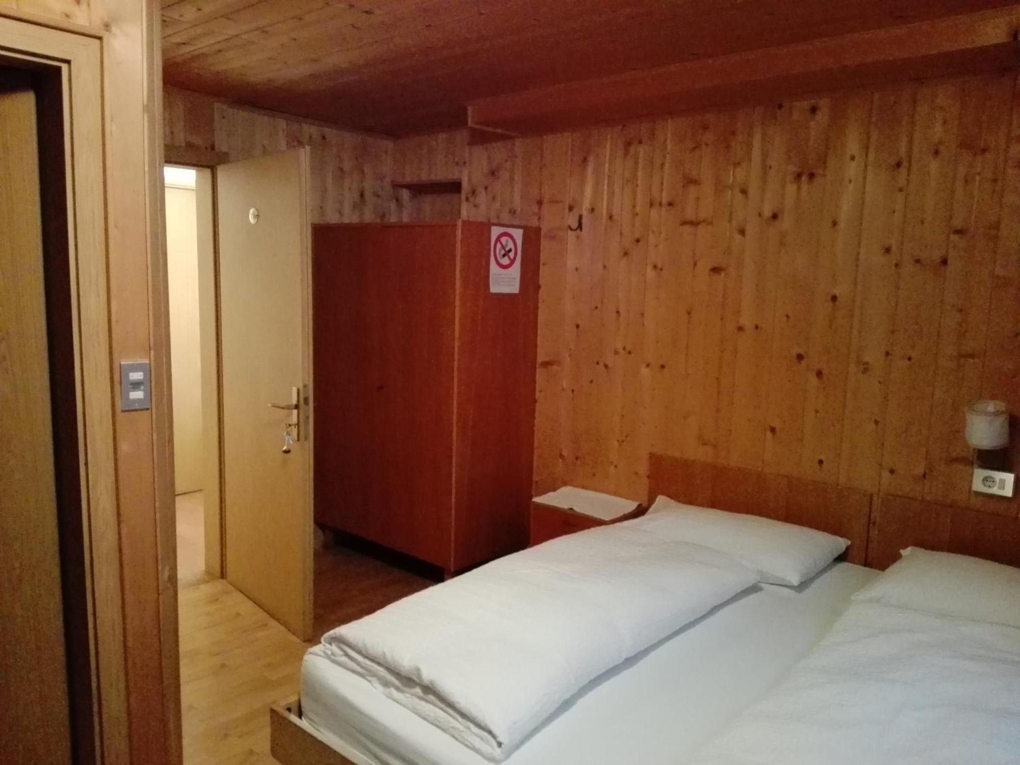 Garni La Grambla Hotel Selva di Val Gardena Exterior foto